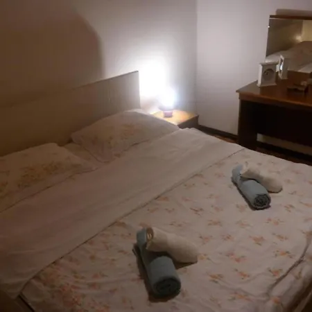 Mountain Flower Apartamento Delnice